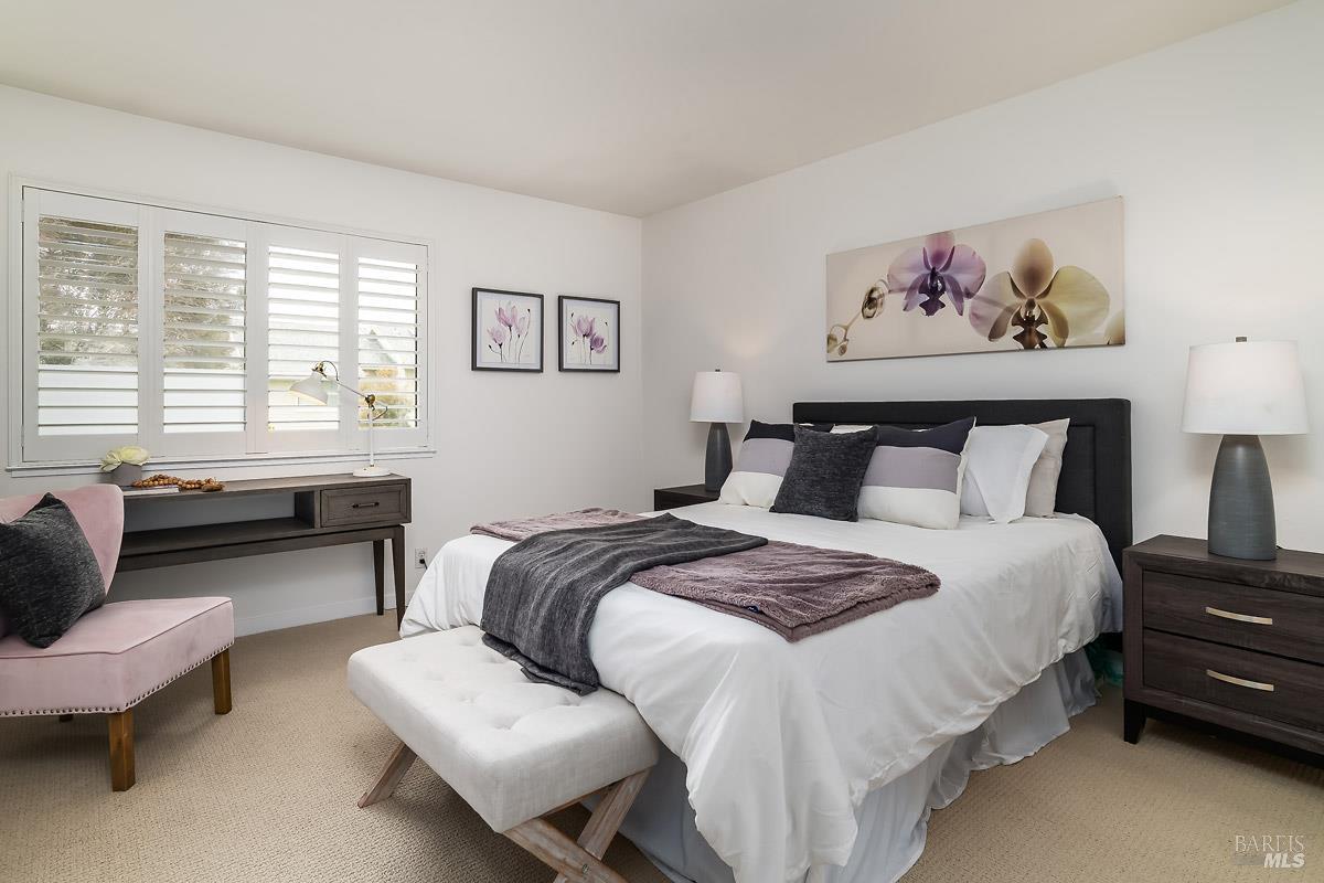 36 Eucalyptus Knoll St