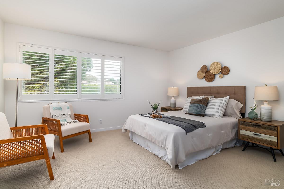 36 Eucalyptus Knoll St