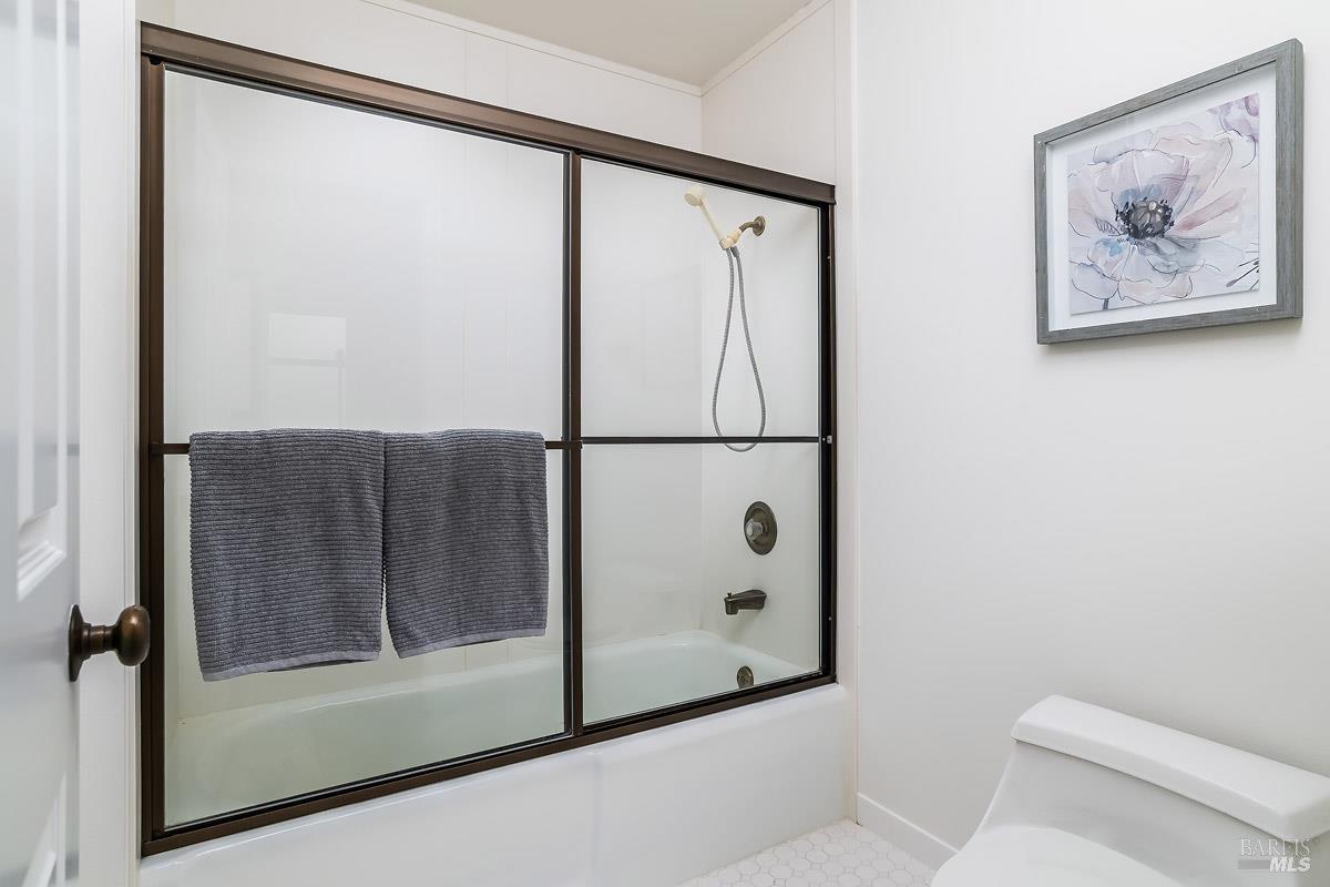 36 Eucalyptus Knoll St