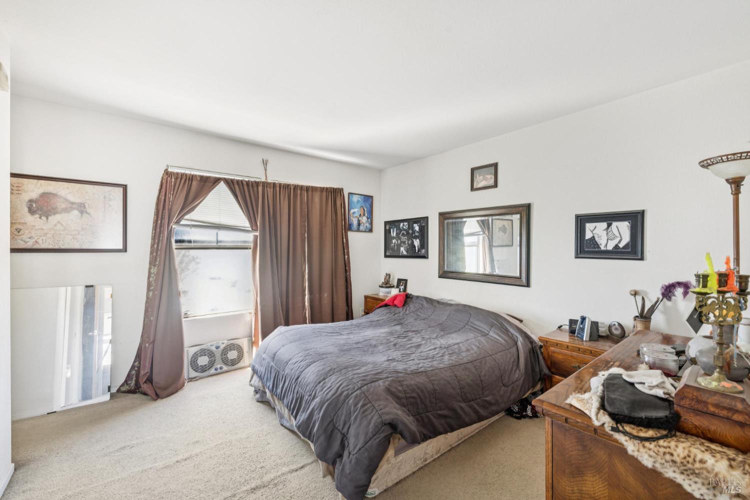 542-548 Horizon Way