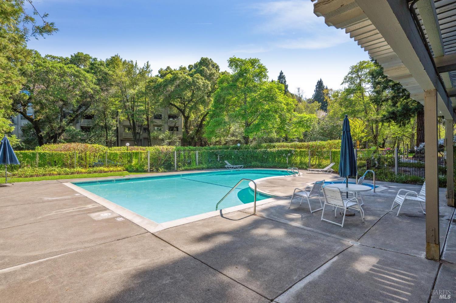 121 Quail Ct