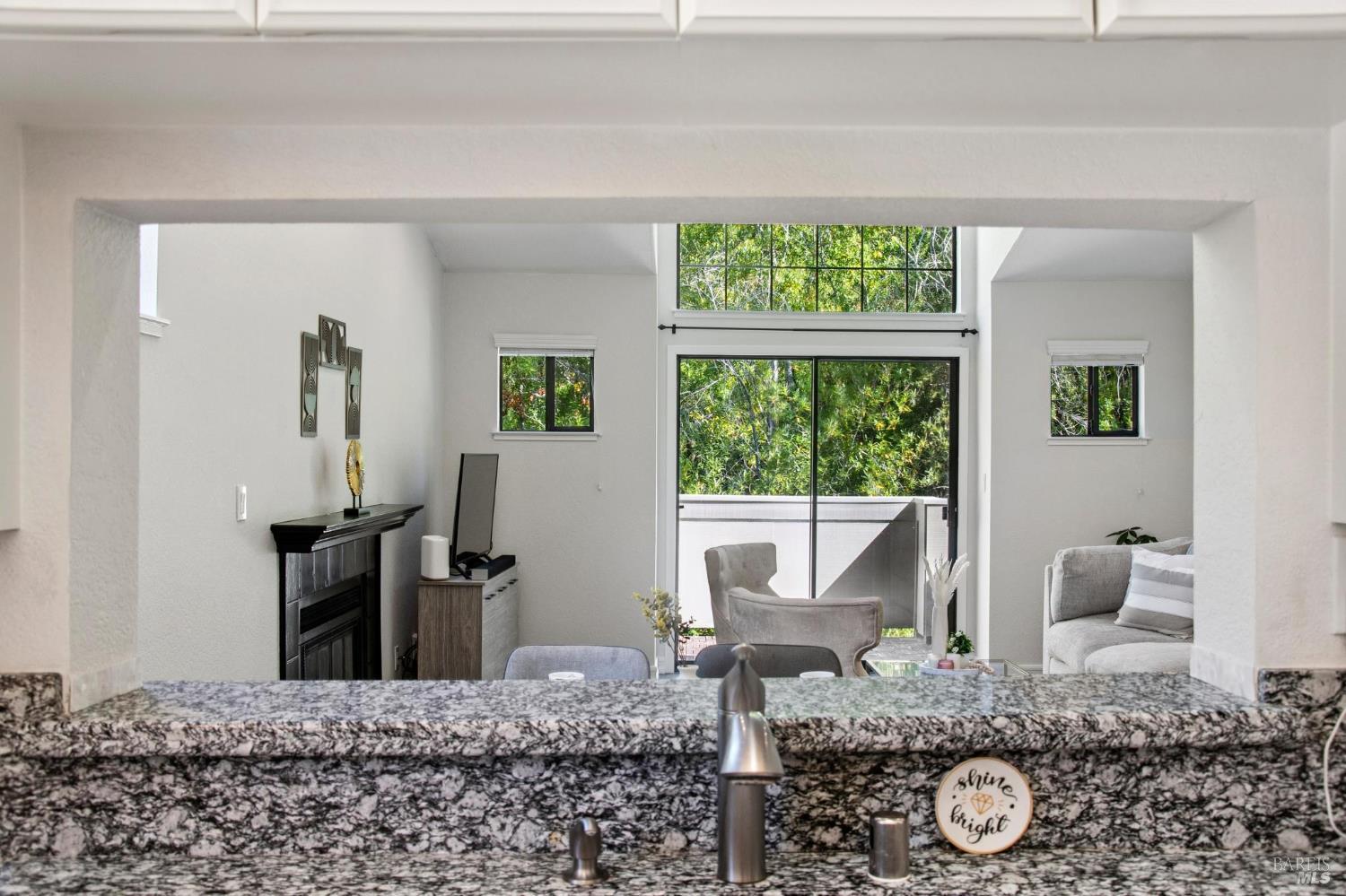 121 Quail Ct