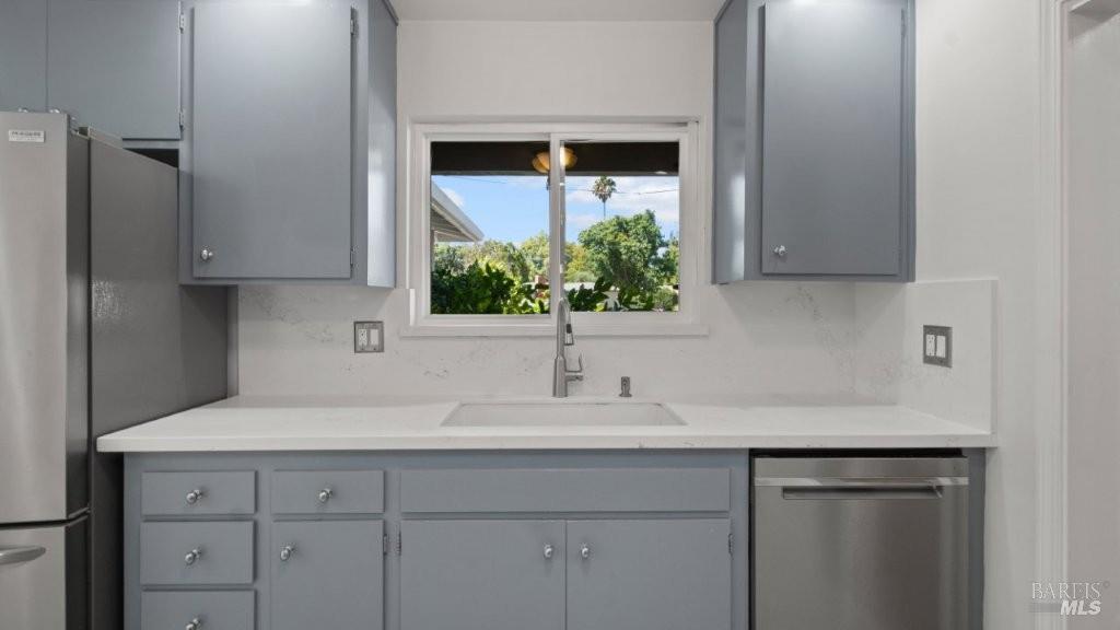 85 Clausing Ct