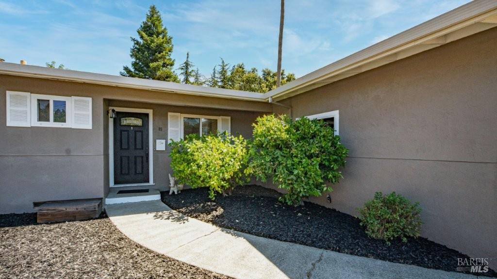 85 Clausing Ct