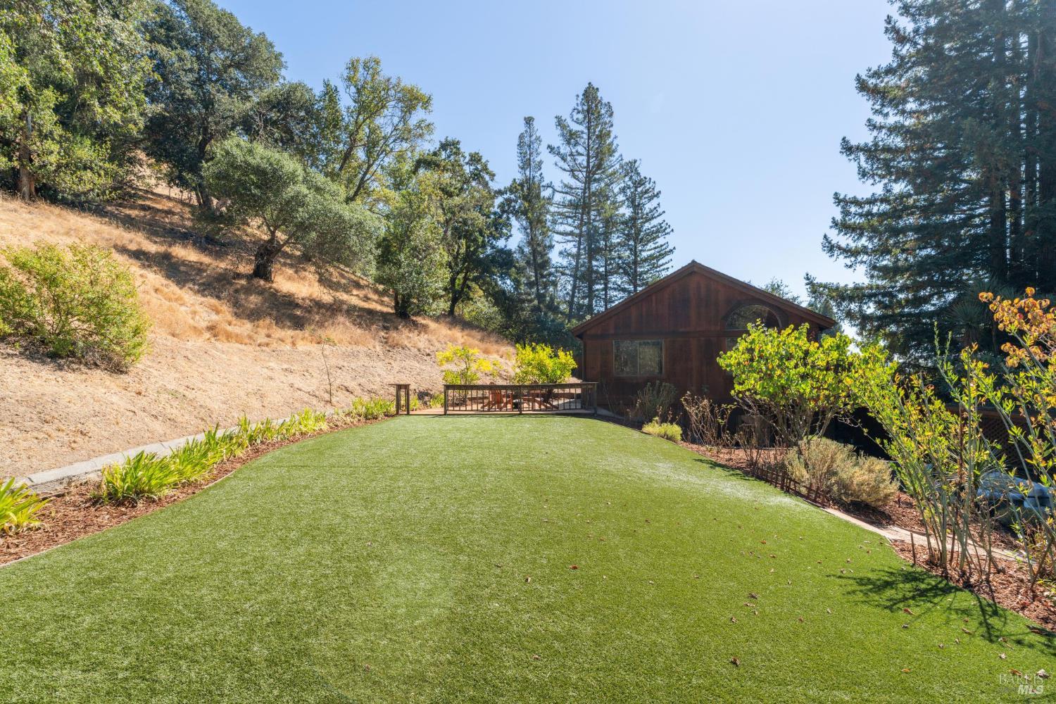 14 Oak Forest Rd