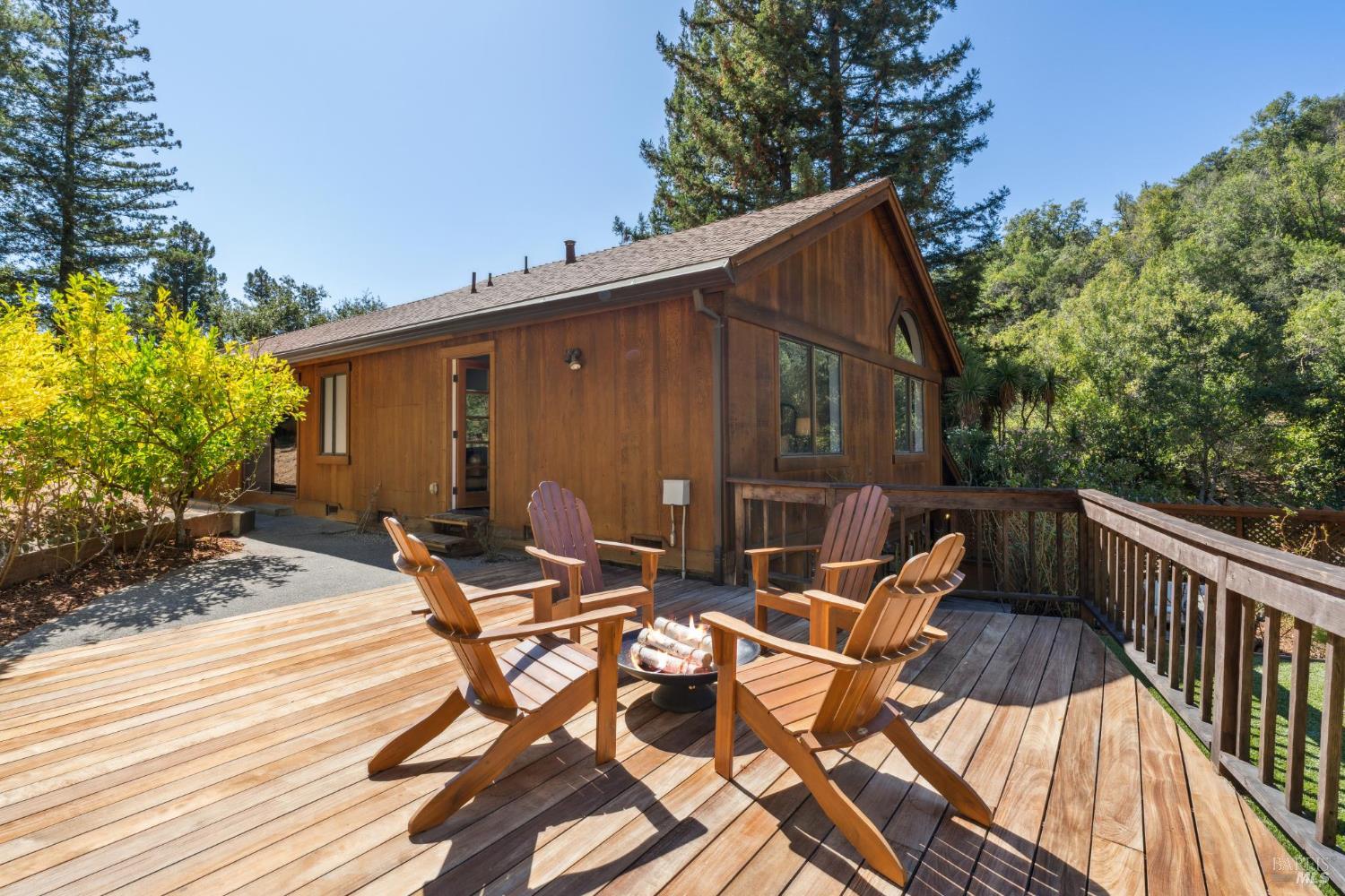14 Oak Forest Rd
