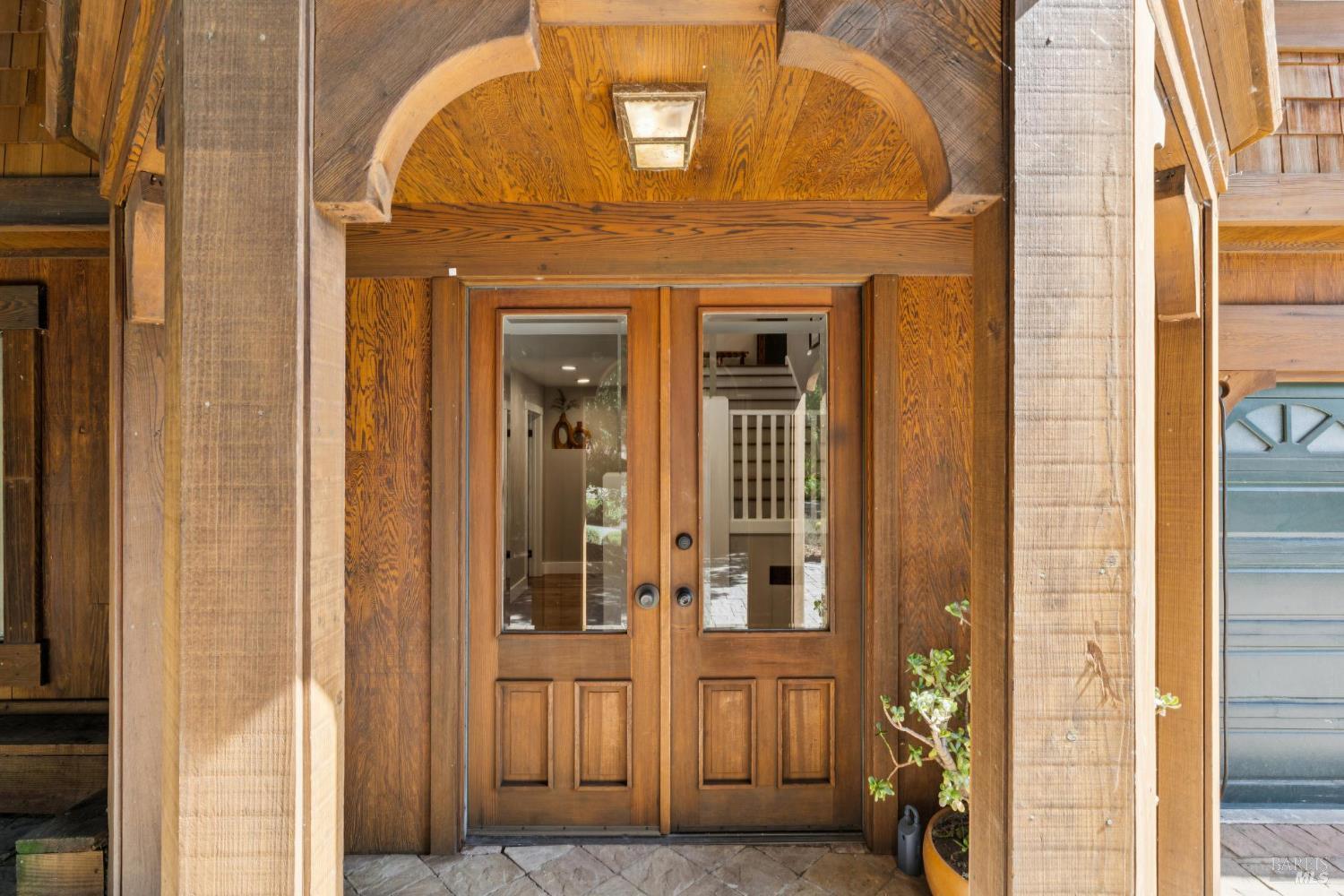 14 Oak Forest Rd