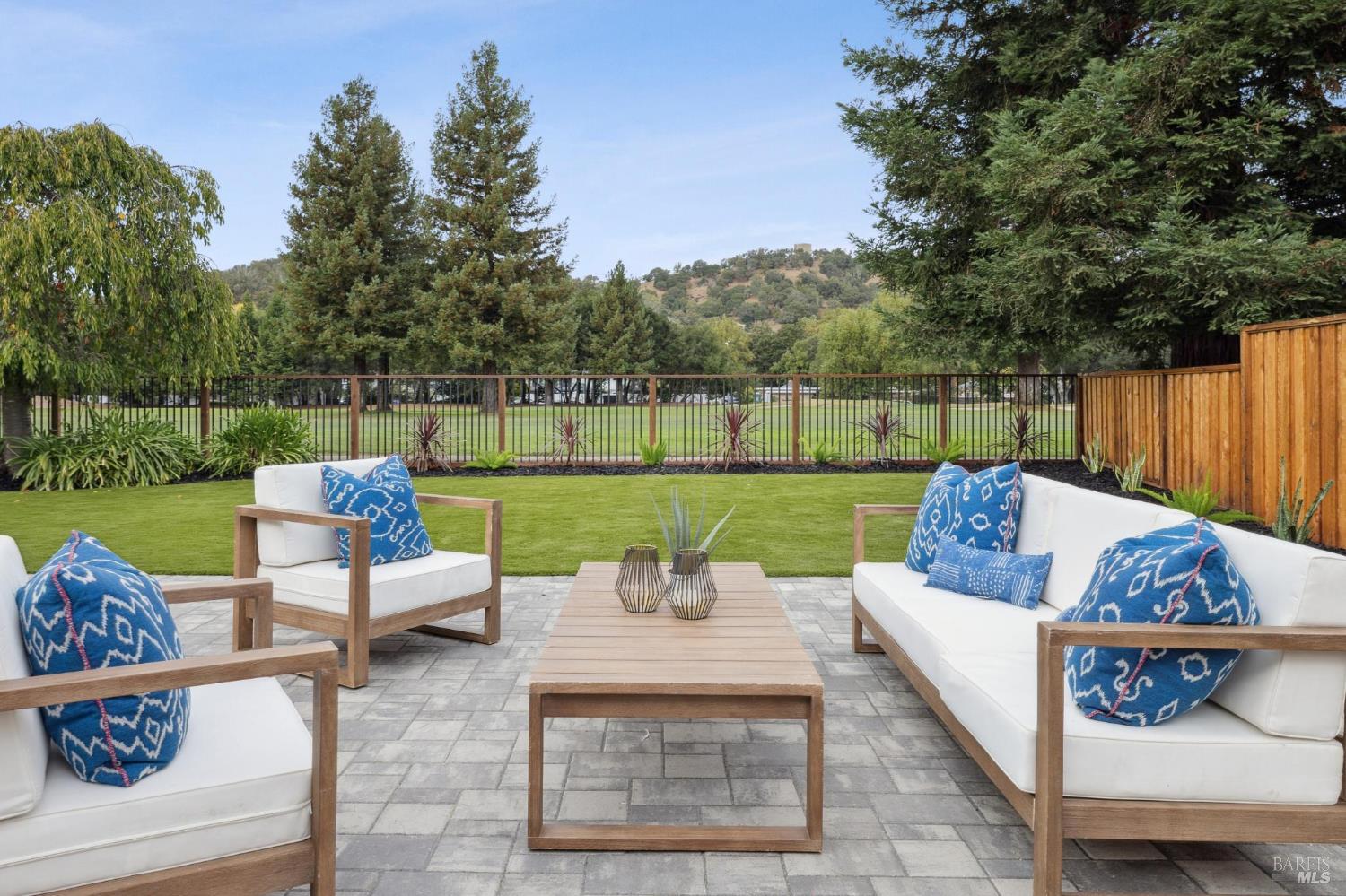 130 Fairway Dr