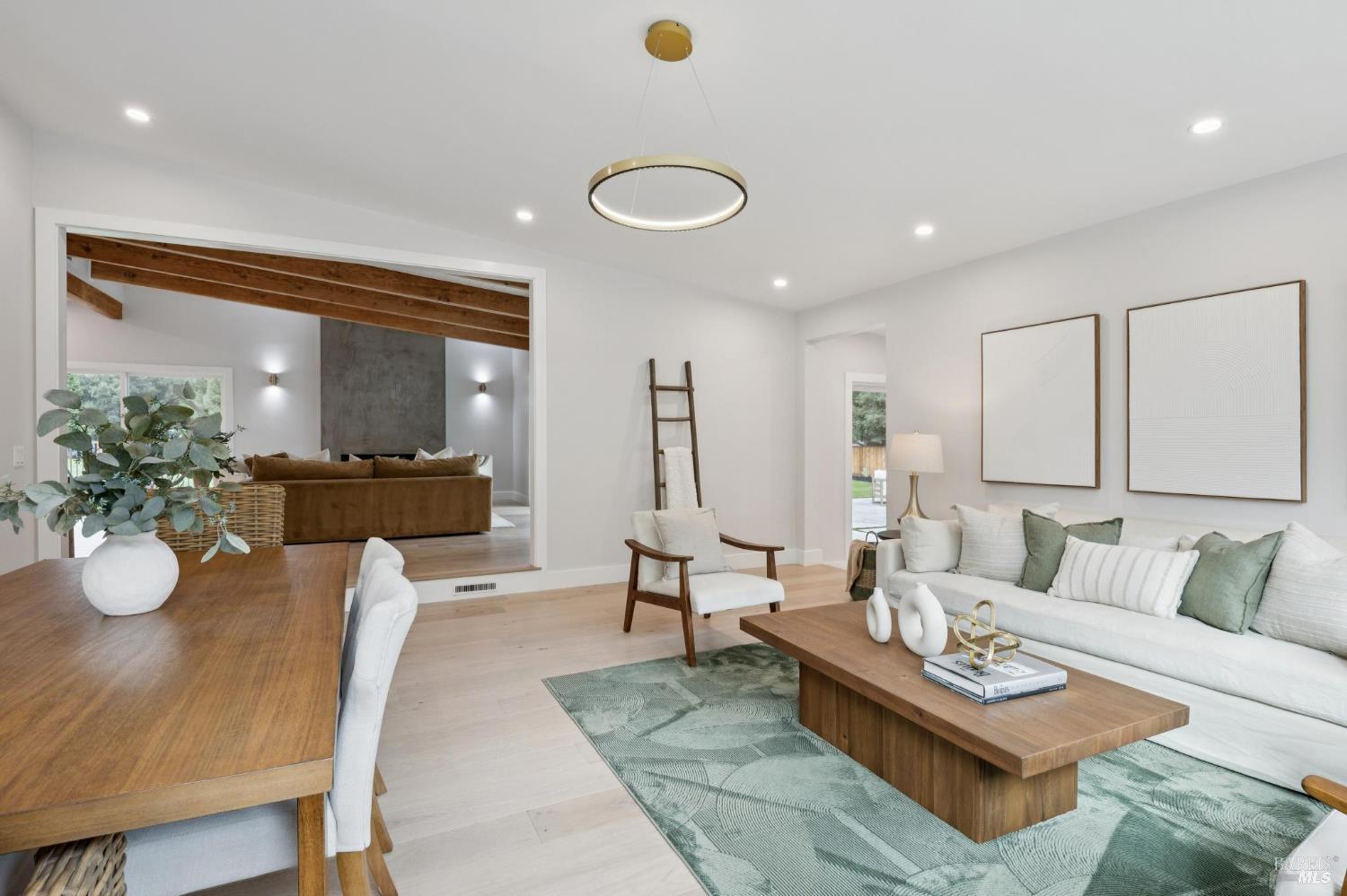 130 Fairway Dr