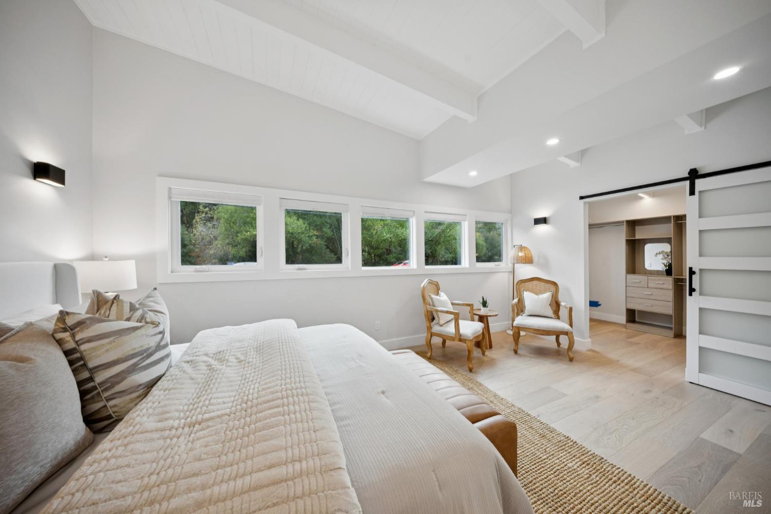 130 Fairway Dr