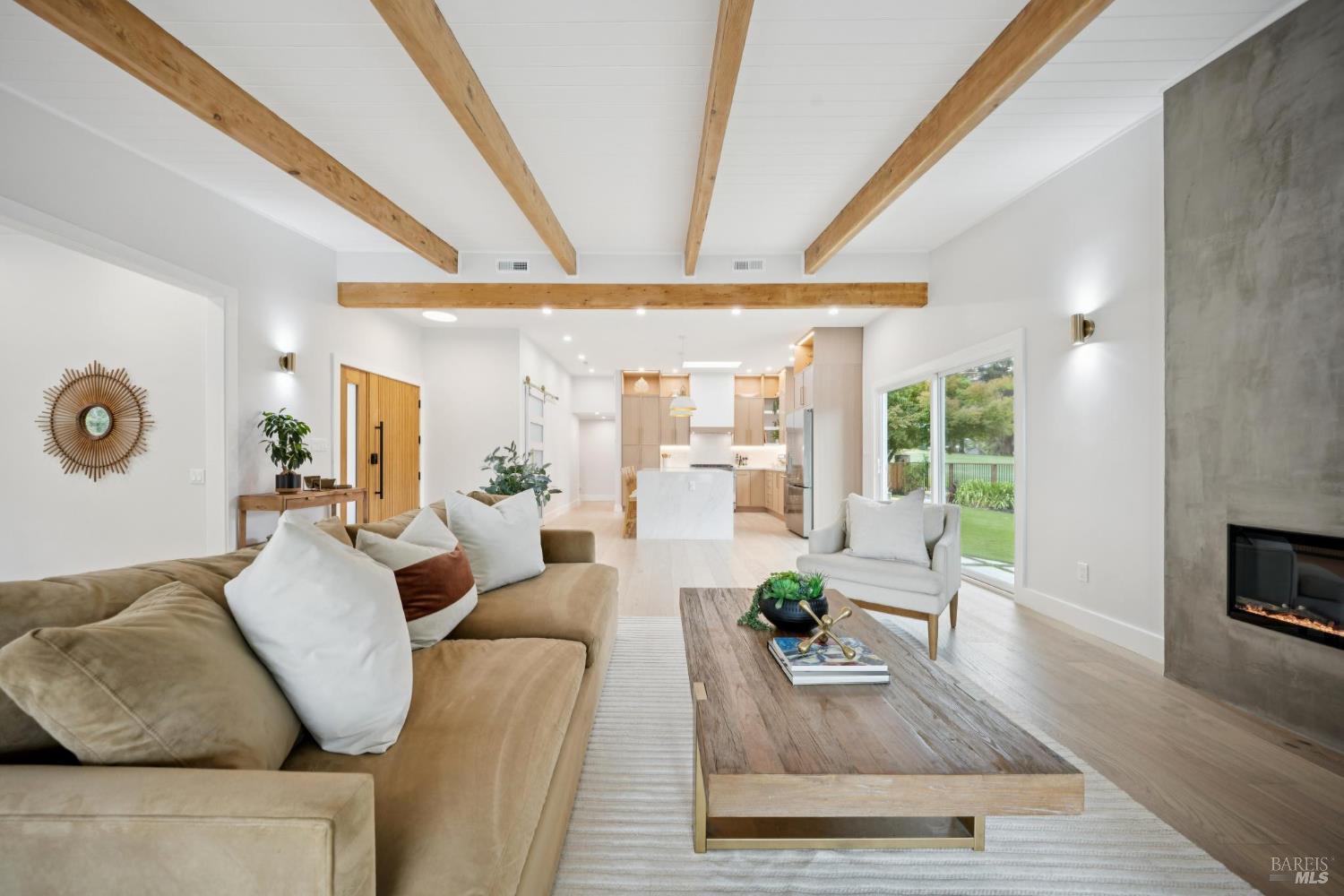 130 Fairway Dr