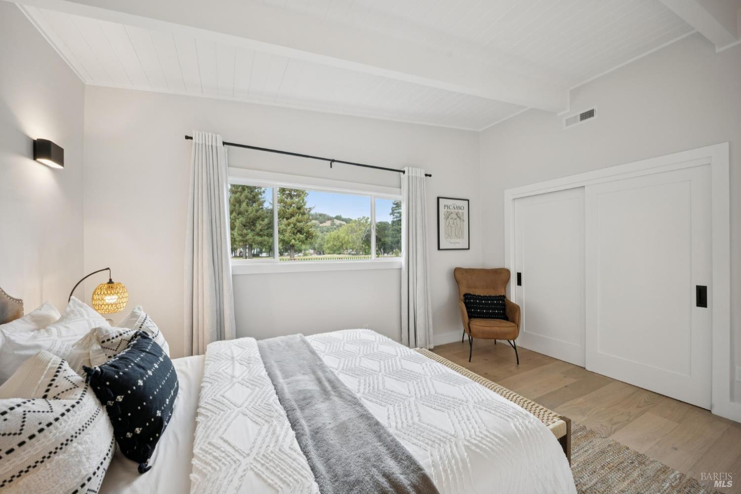 130 Fairway Dr