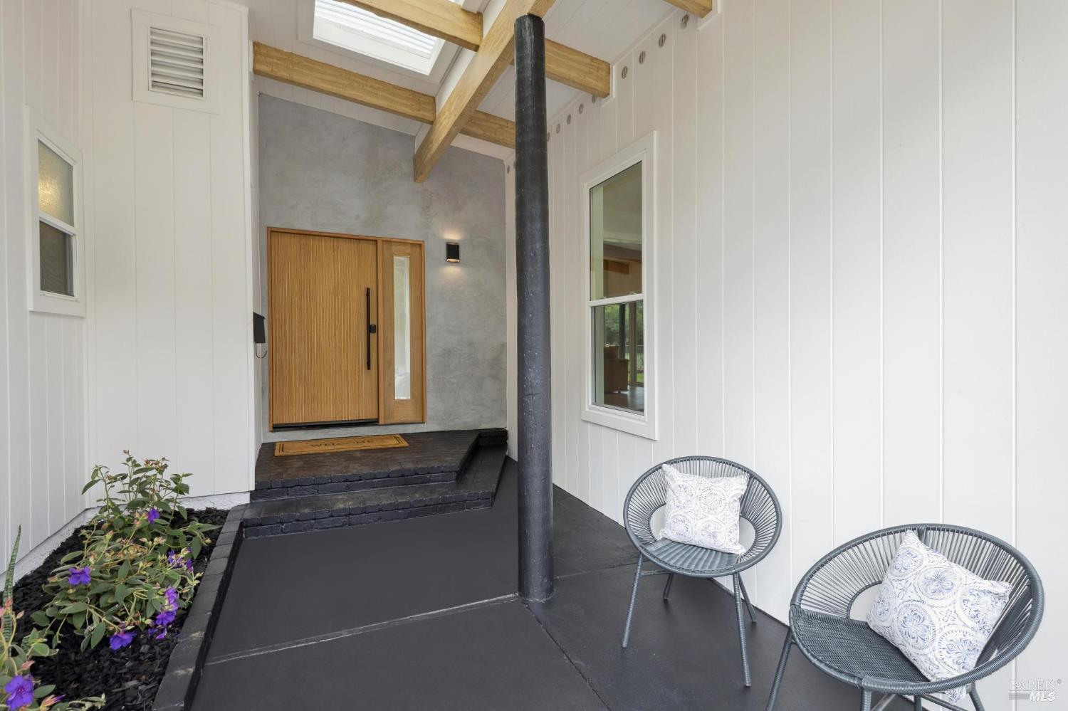 130 Fairway Dr
