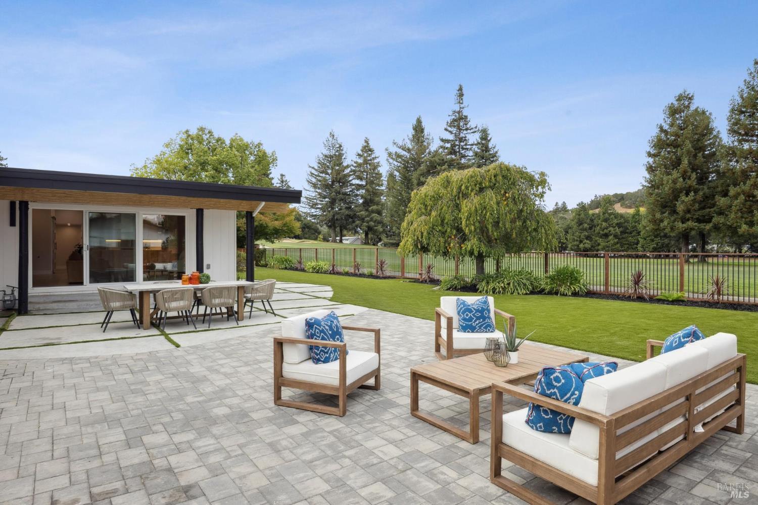 130 Fairway Dr