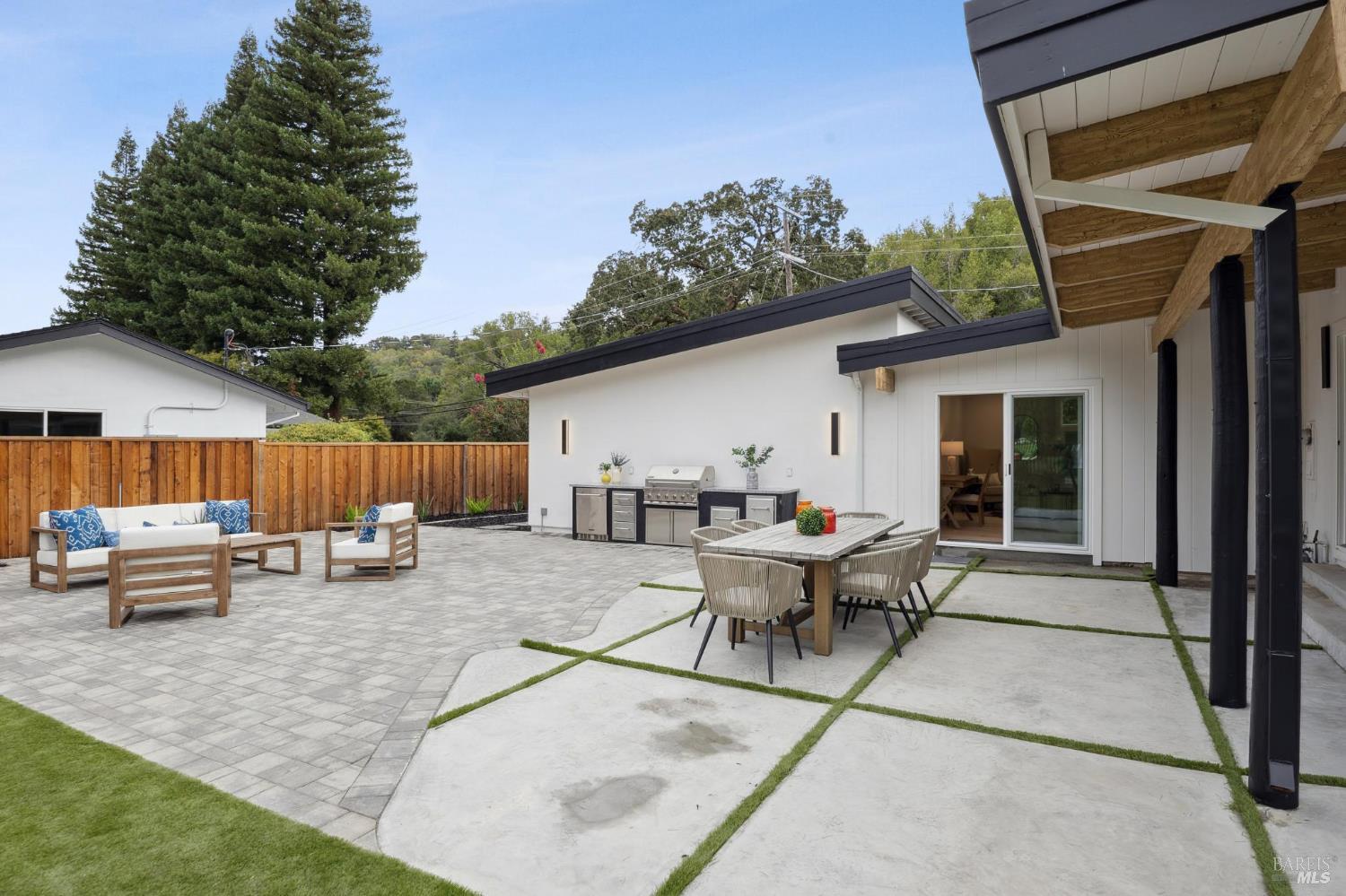 130 Fairway Dr