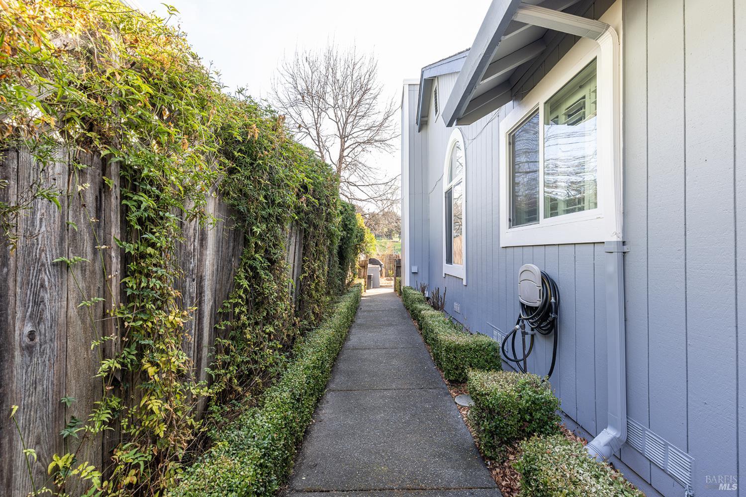 209 Veronda Avenue