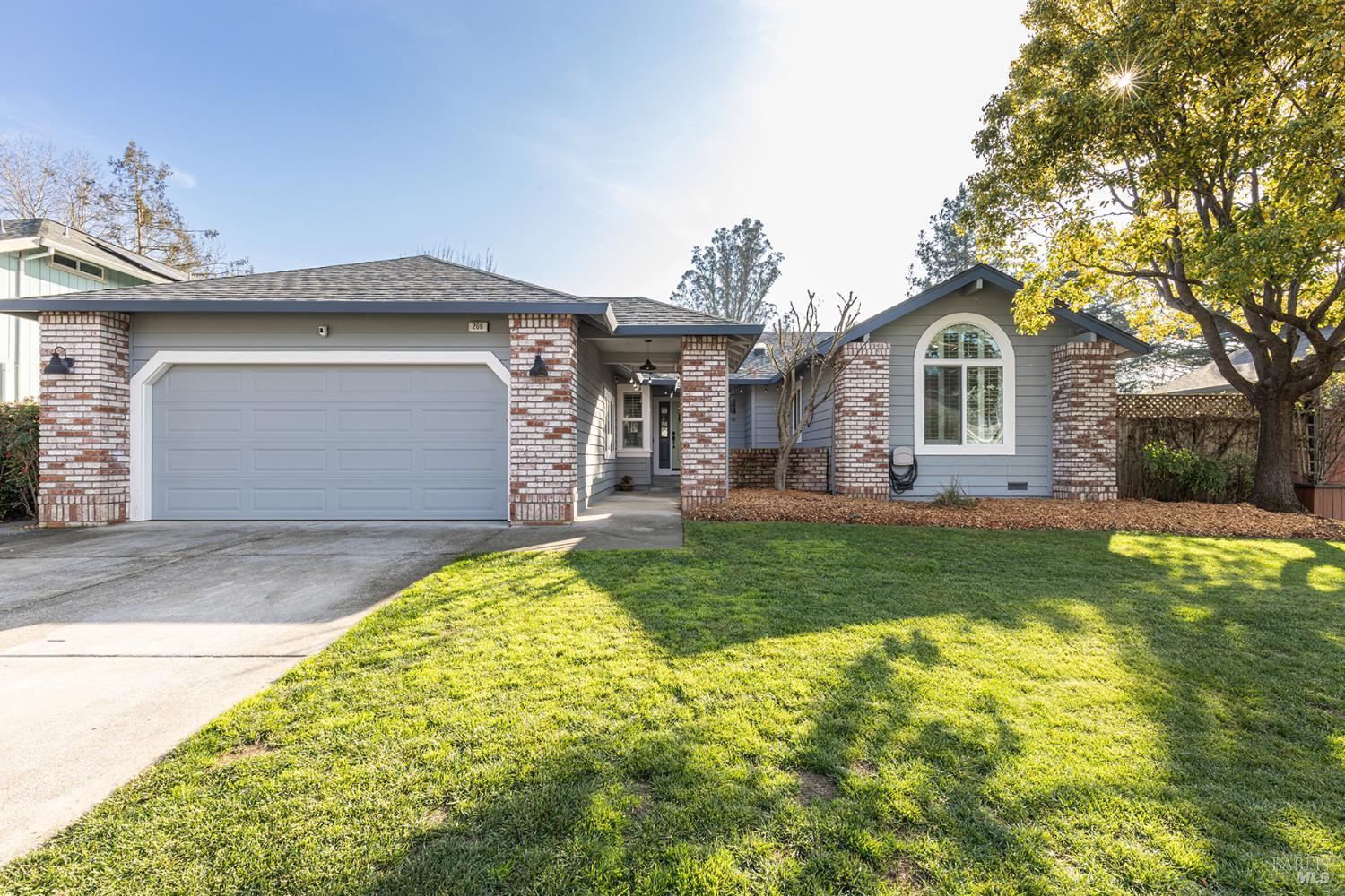 209 Veronda Avenue