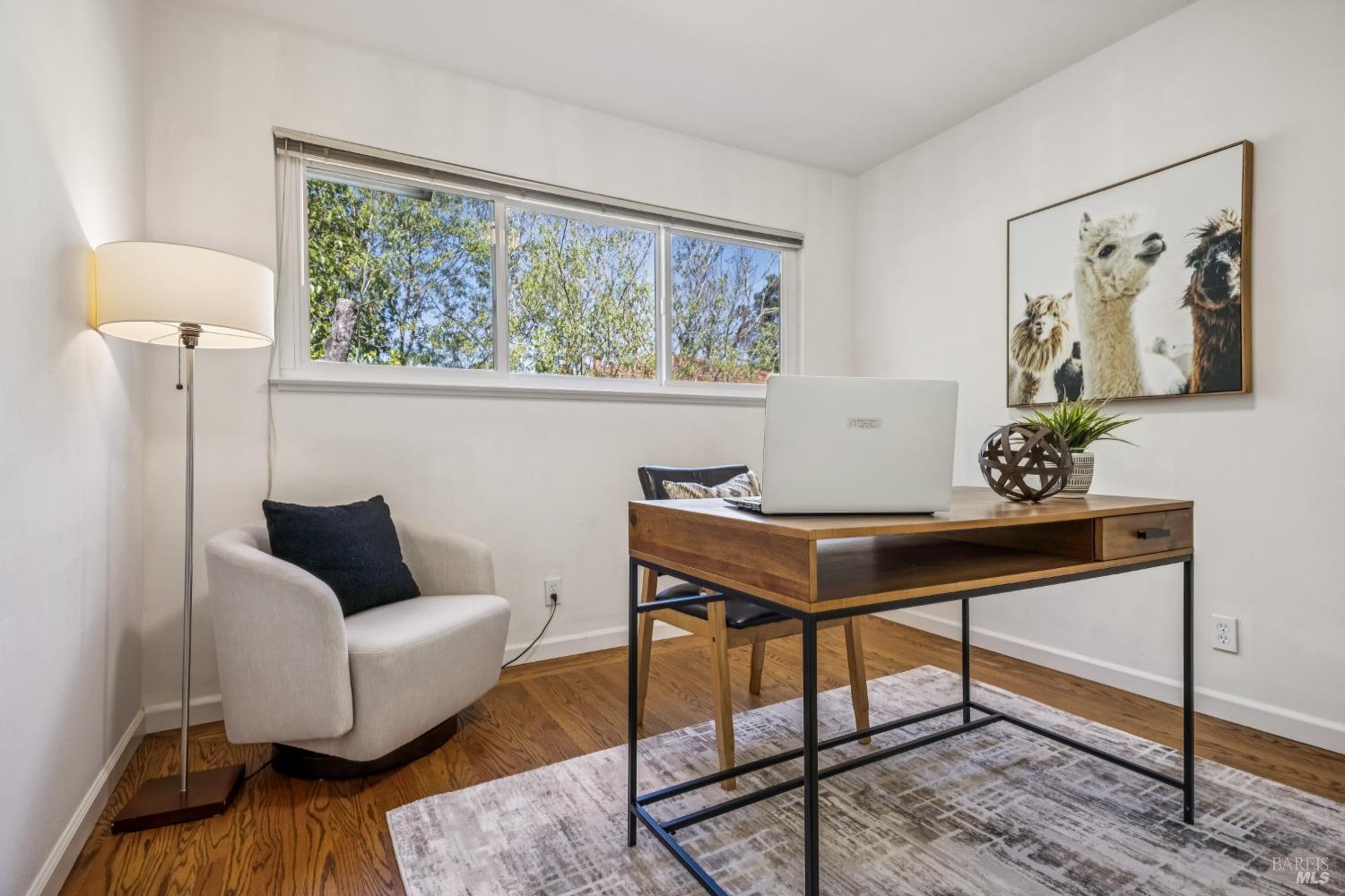 320 Alameda De La Loma