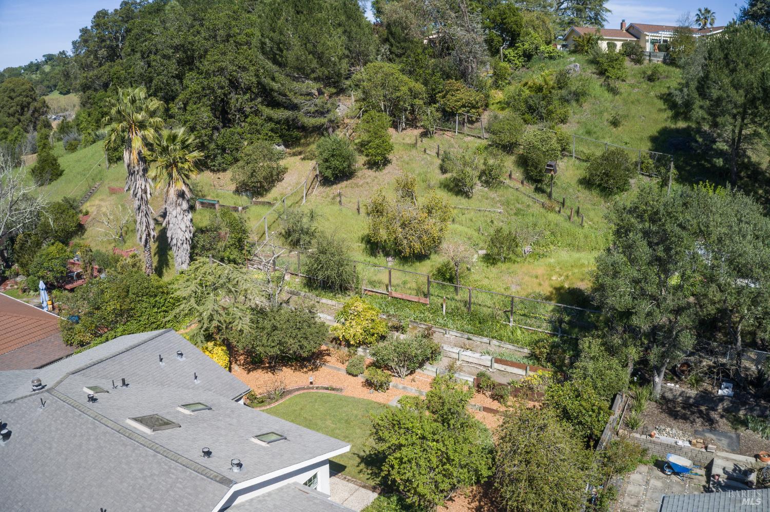320 Alameda De La Loma