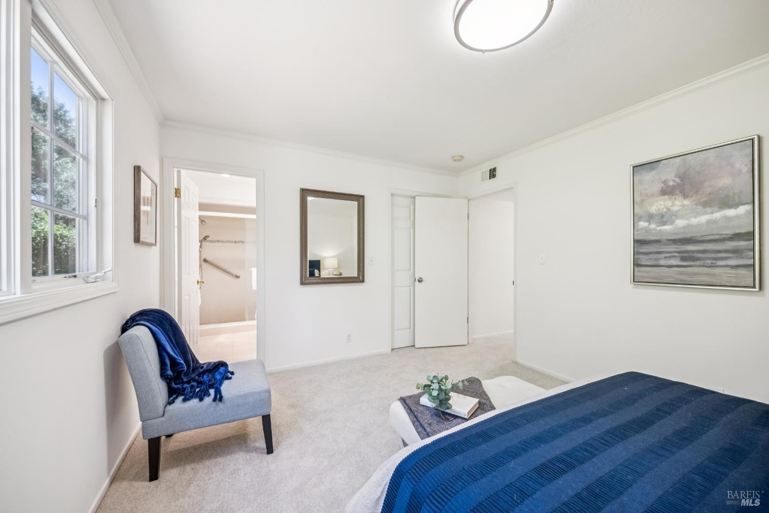 320 Alameda De La Loma