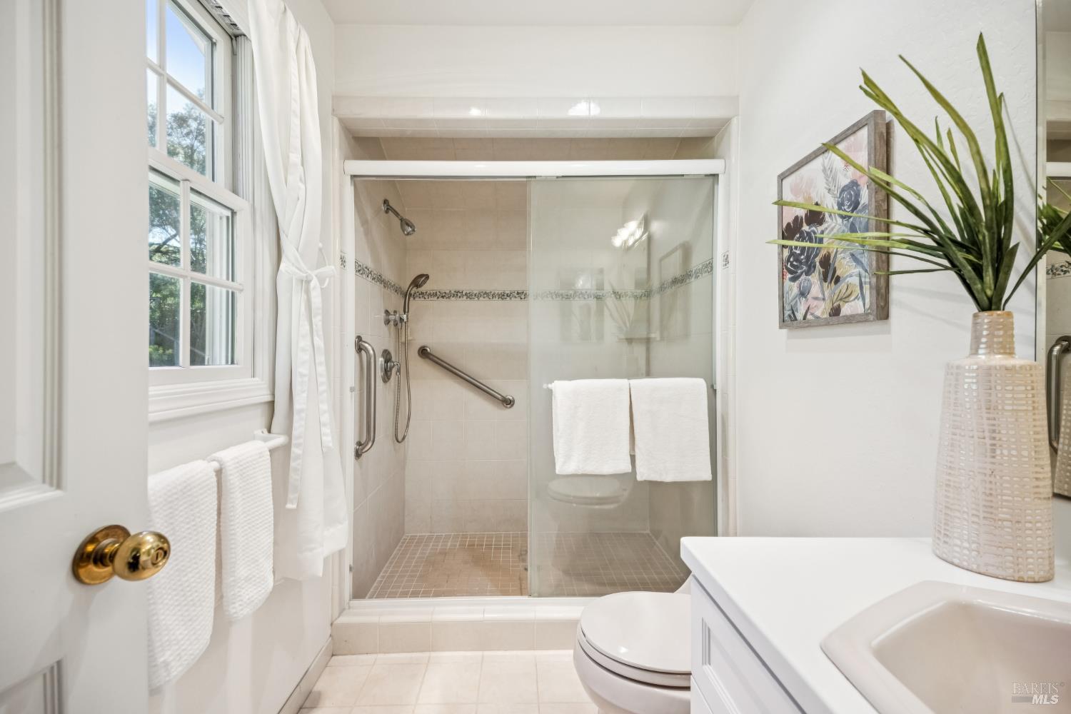 320 Alameda De La Loma