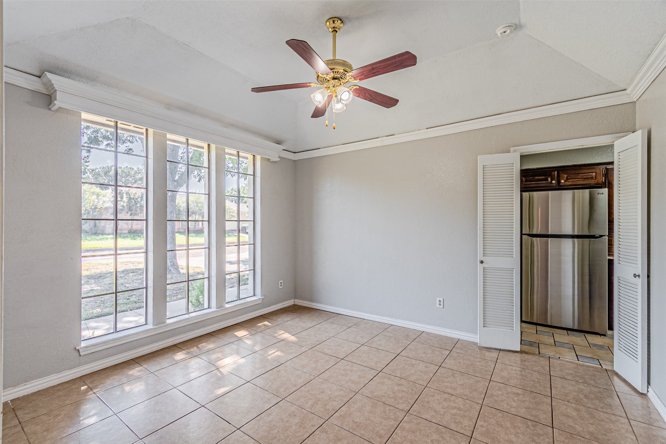 7509 Pear Tree Lane