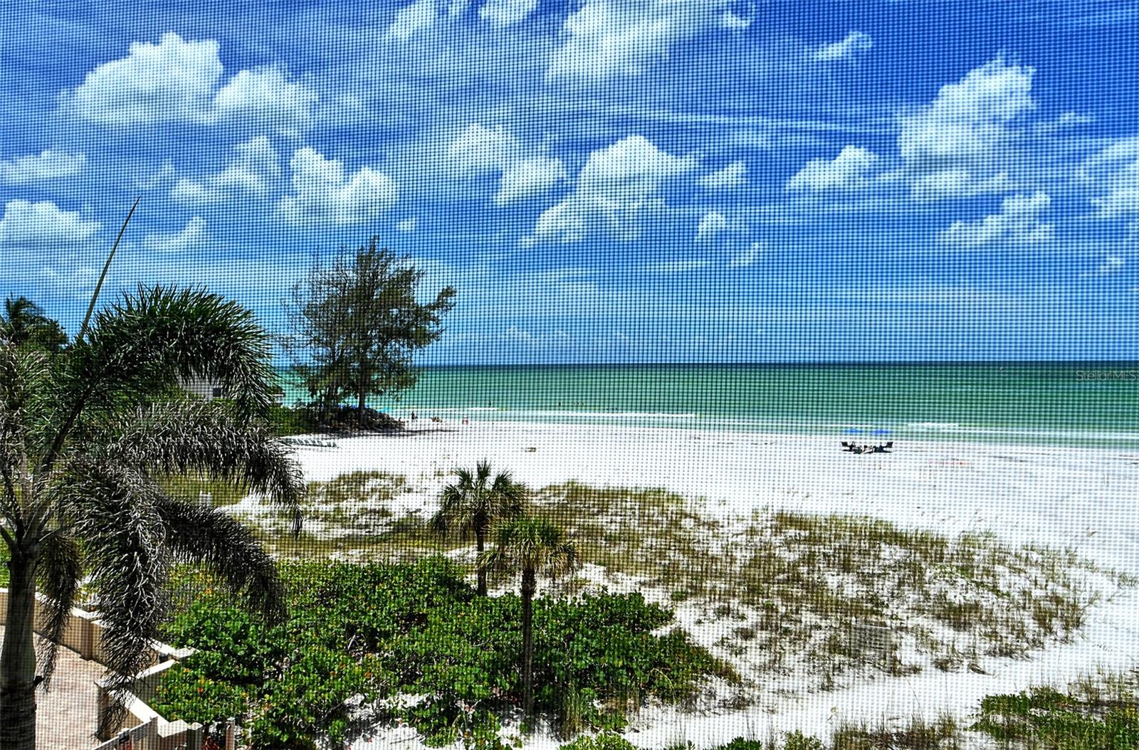 19 WHISPERING SANDS DR #303