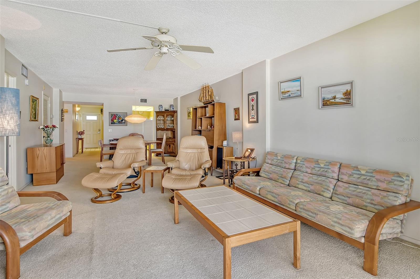 19 WHISPERING SANDS DR #303