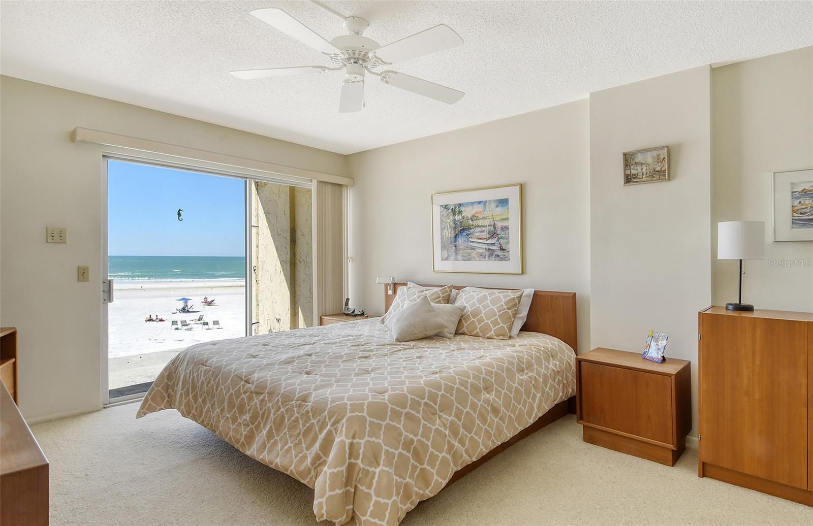 19 WHISPERING SANDS DR #303