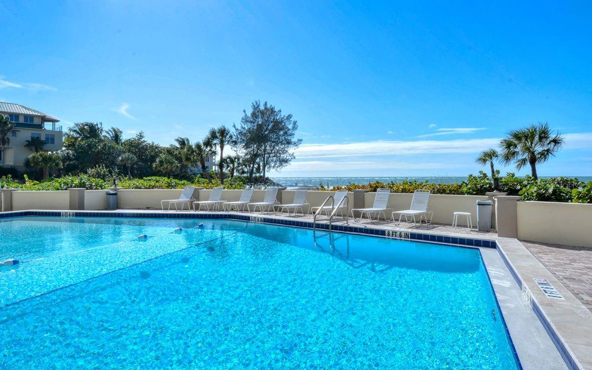 19 WHISPERING SANDS DR #303