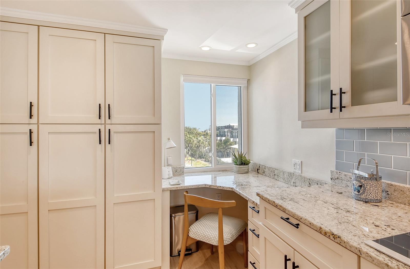 20 WHISPERING SANDS DR #406