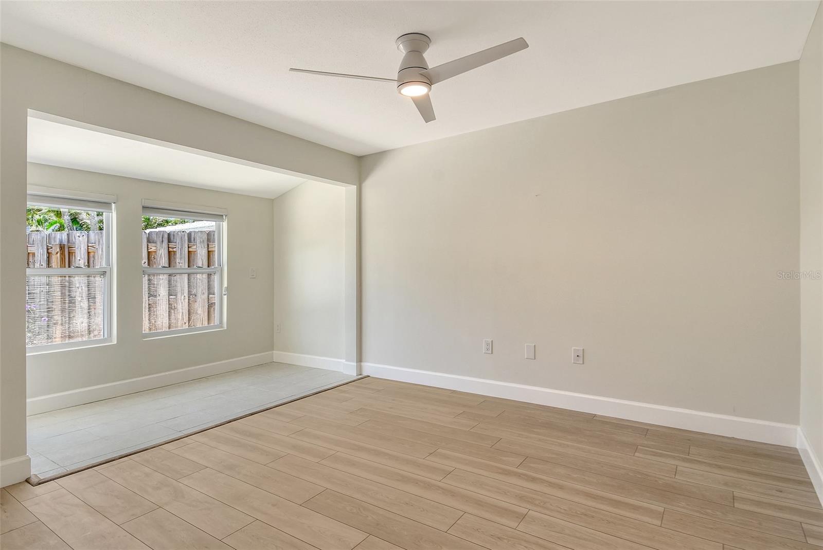 104 WHISPERING SANDS DR #V27