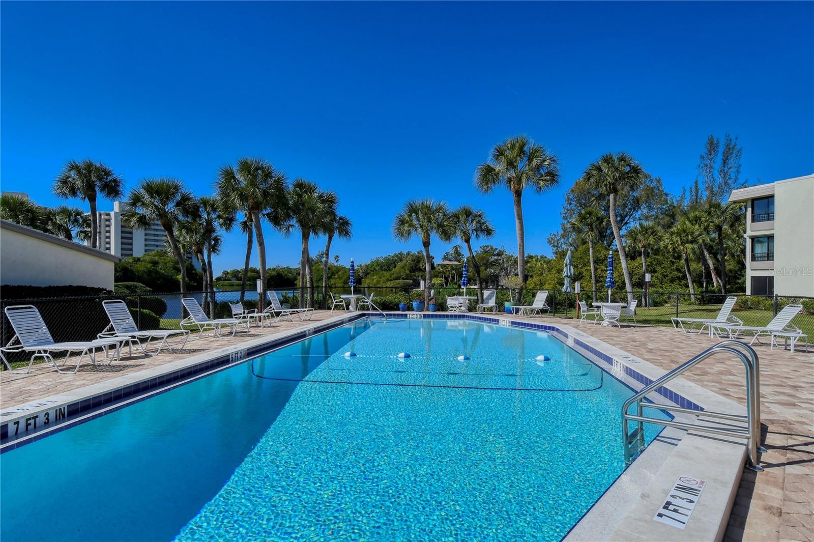 119 WHISPERING SANDS CIR #V36