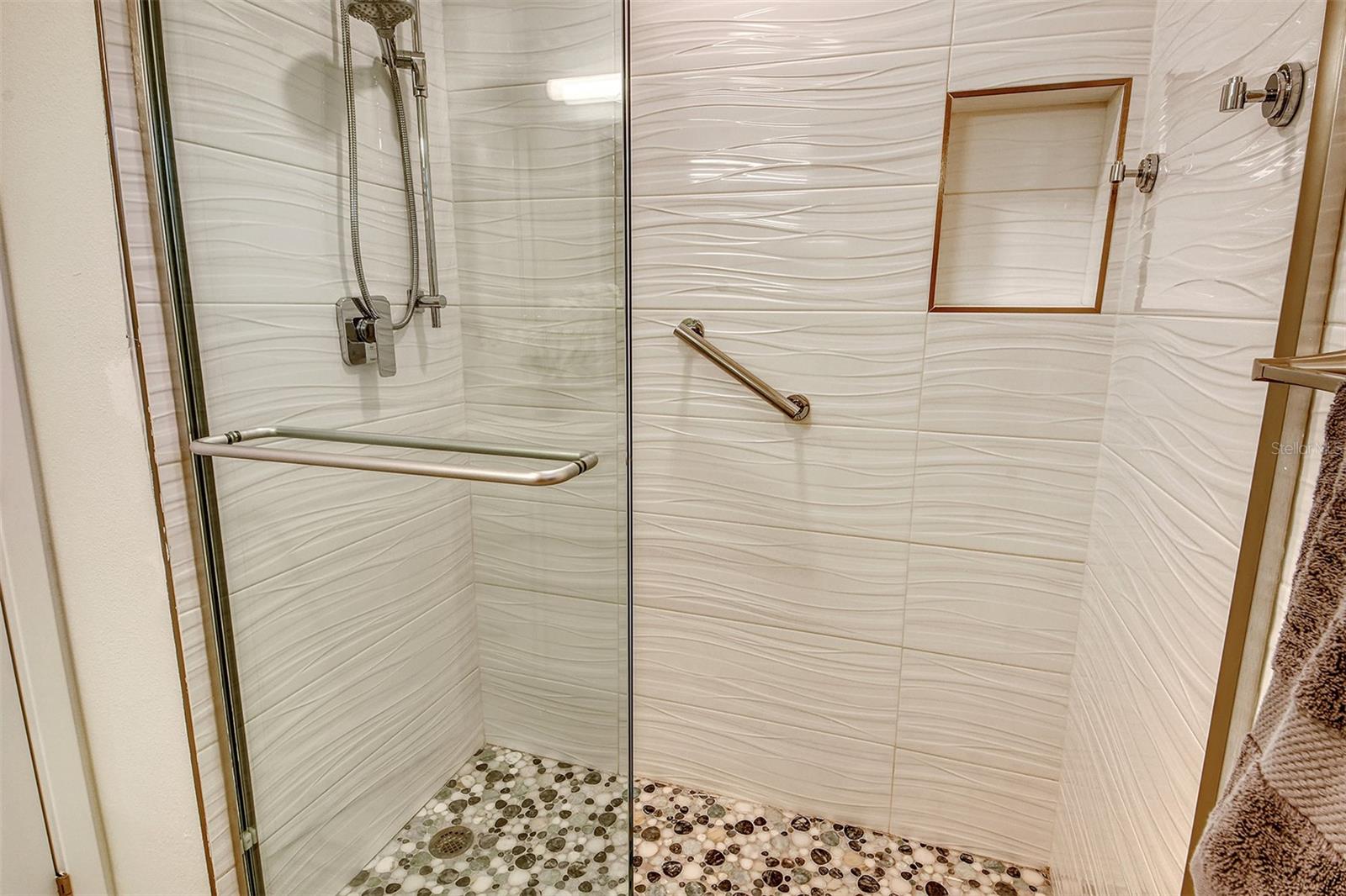 119 WHISPERING SANDS CIR #V36