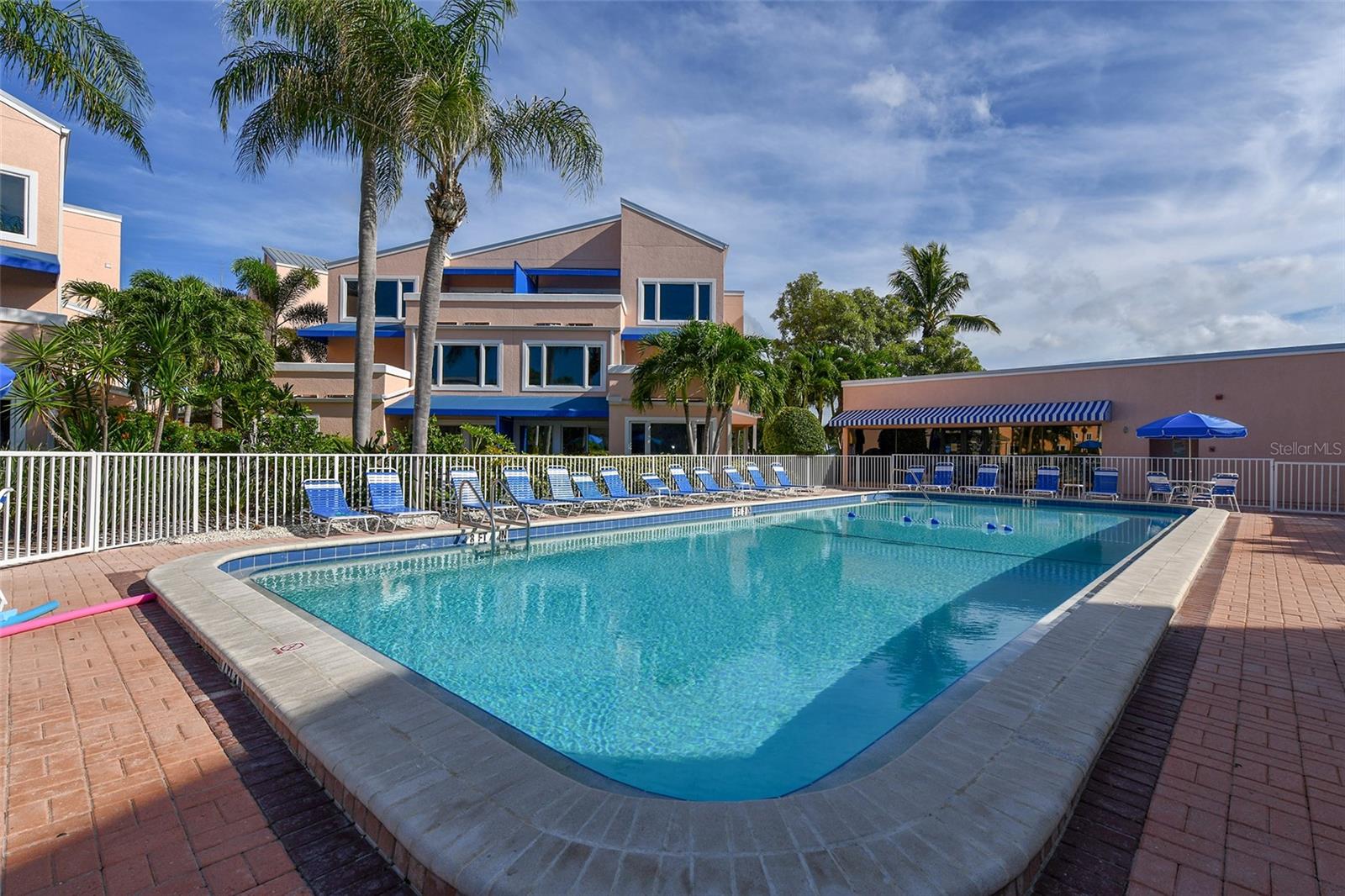 4725 GULF OF MEXICO DR #212