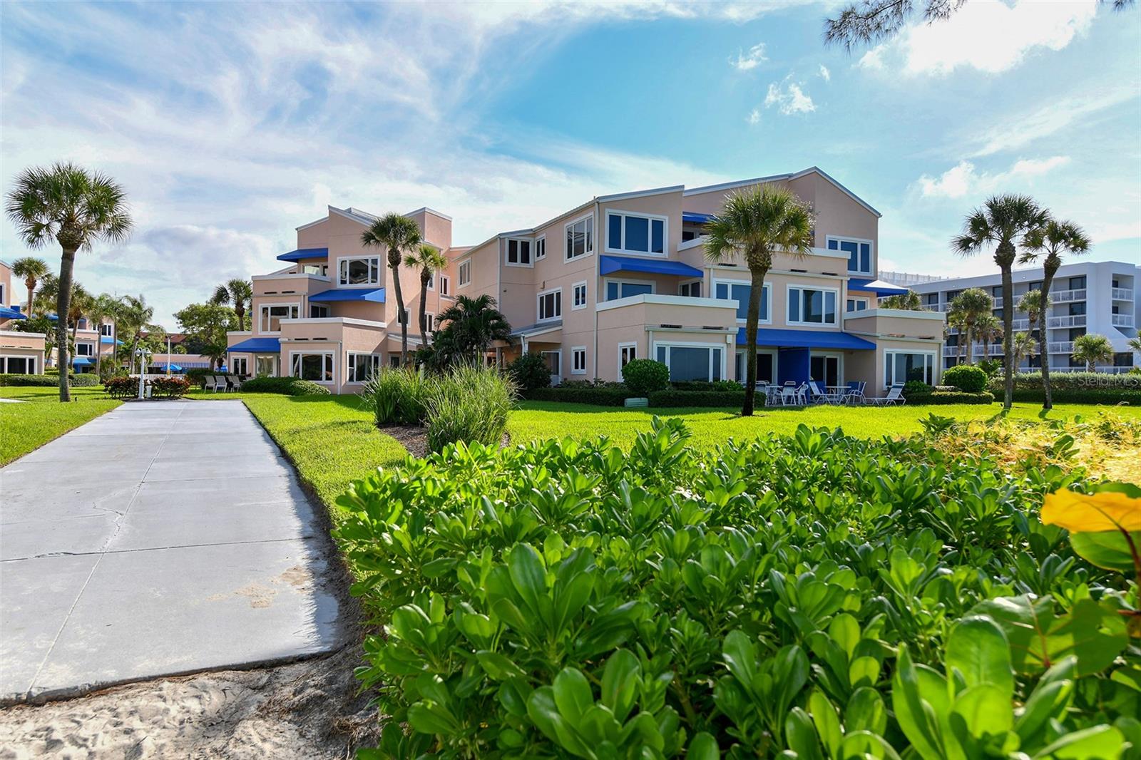 4725 GULF OF MEXICO DR #212