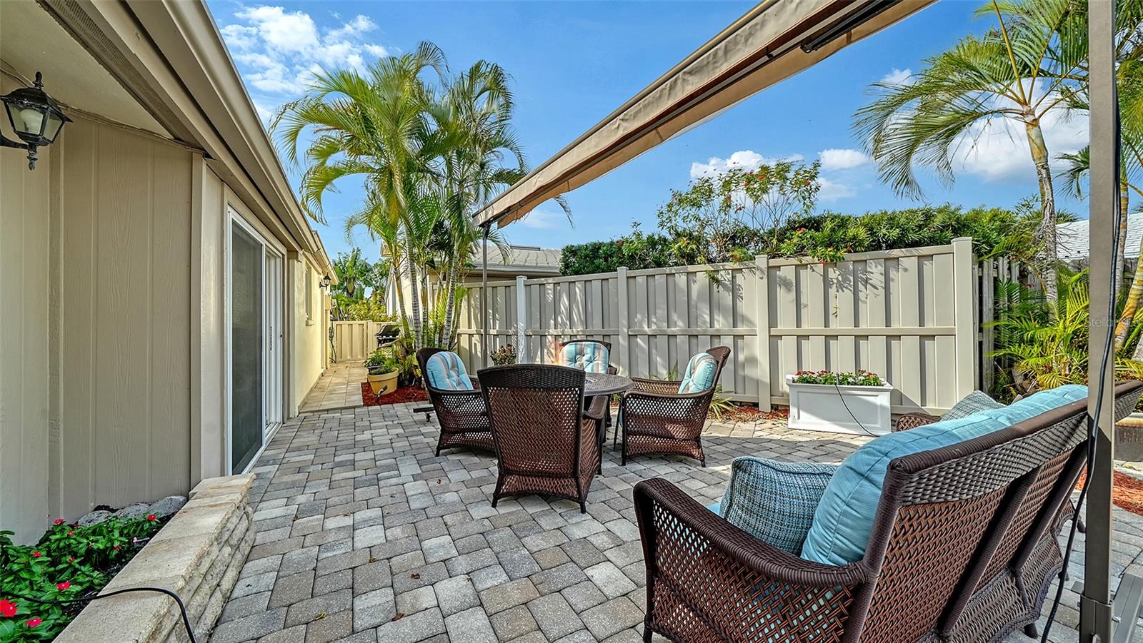 204 HOURGLASS WAY #V9