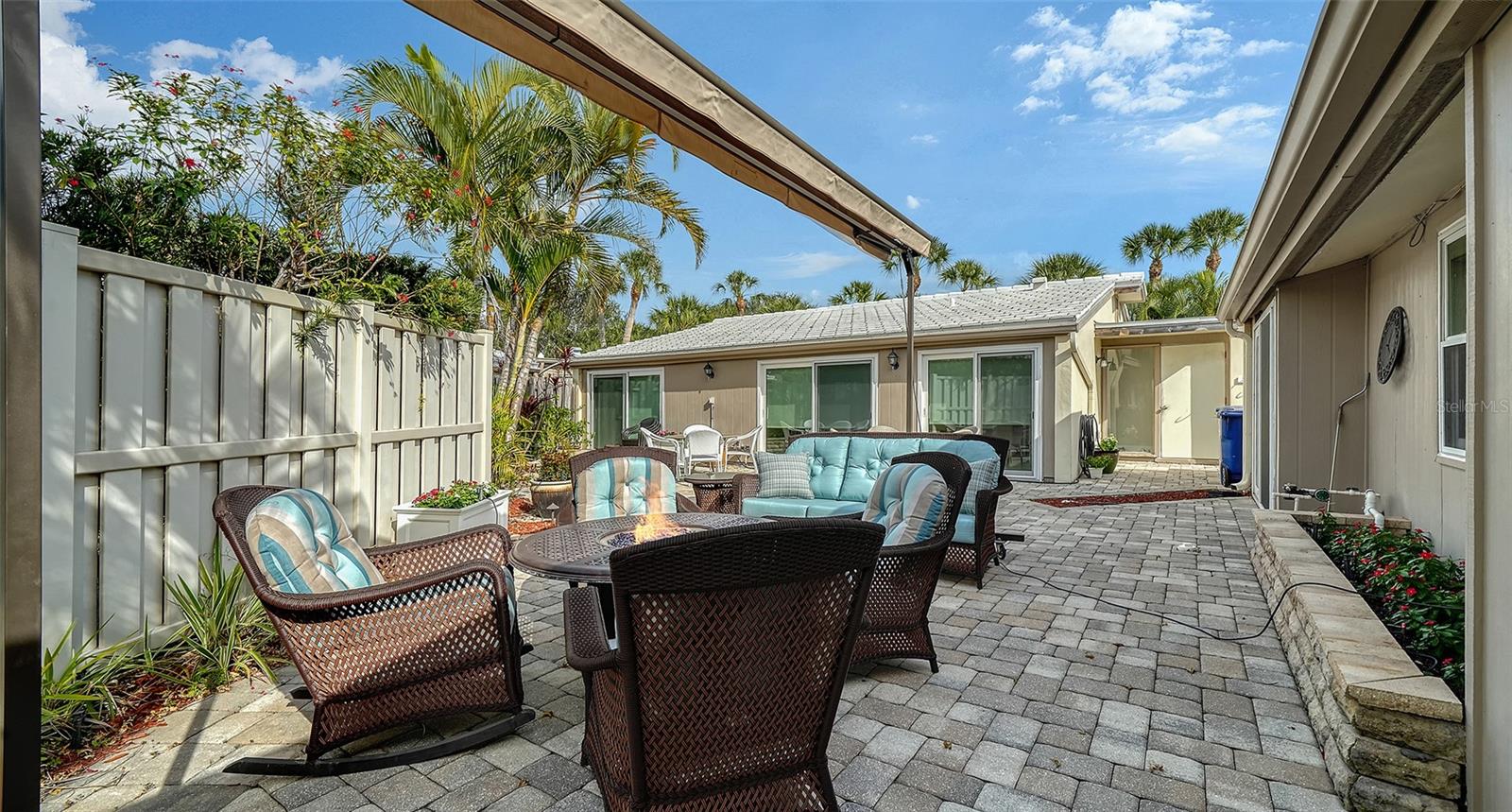 204 HOURGLASS WAY #V9