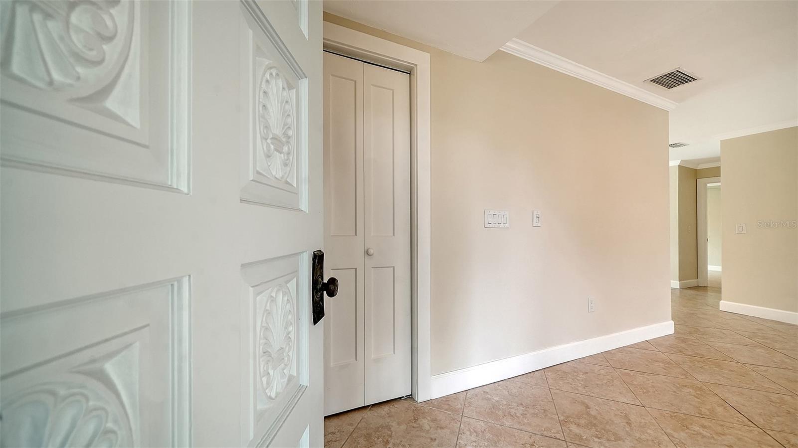 206 HOURGLASS WAY #V10