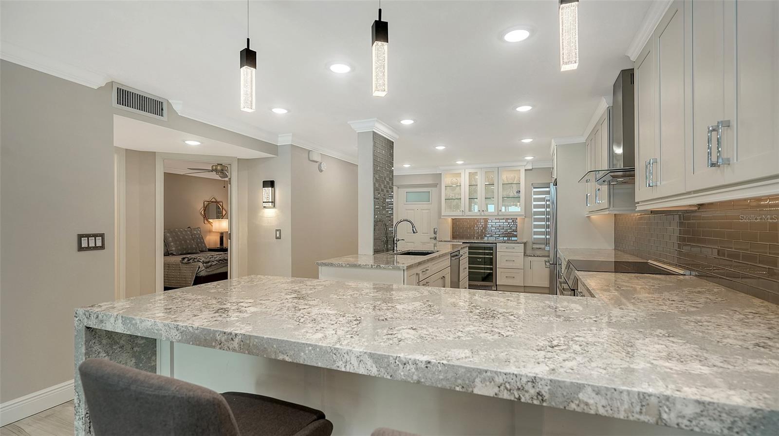 19 WHISPERING SANDS DR #1105