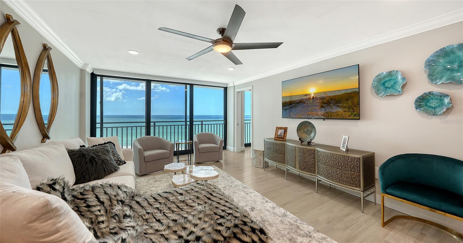 19 WHISPERING SANDS DR #1105