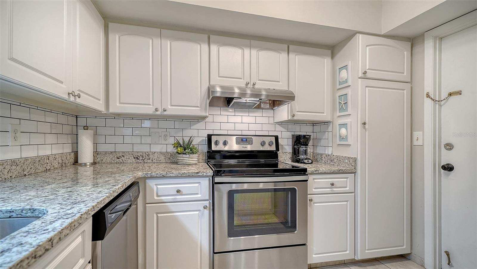 199 WHISPERING SANDS DR #201