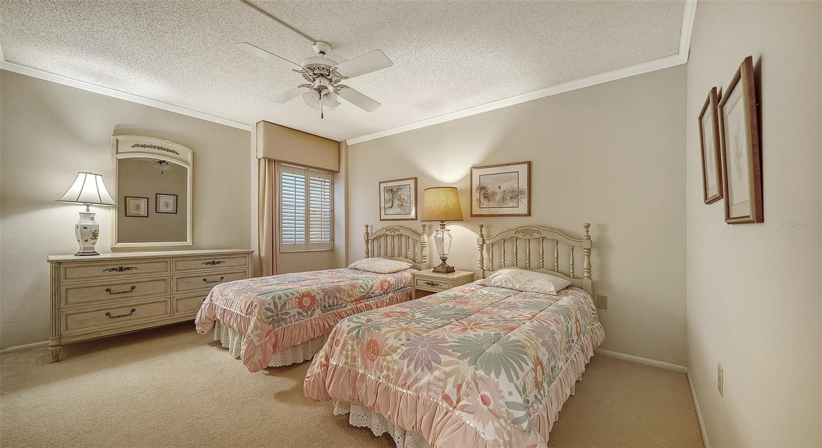 19 WHISPERING SANDS DR #802