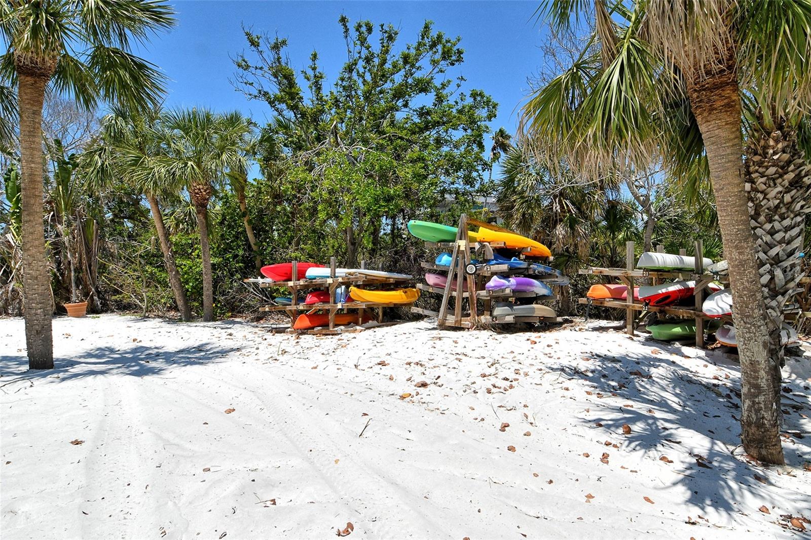 101 WHISPERING SANDS DR #107