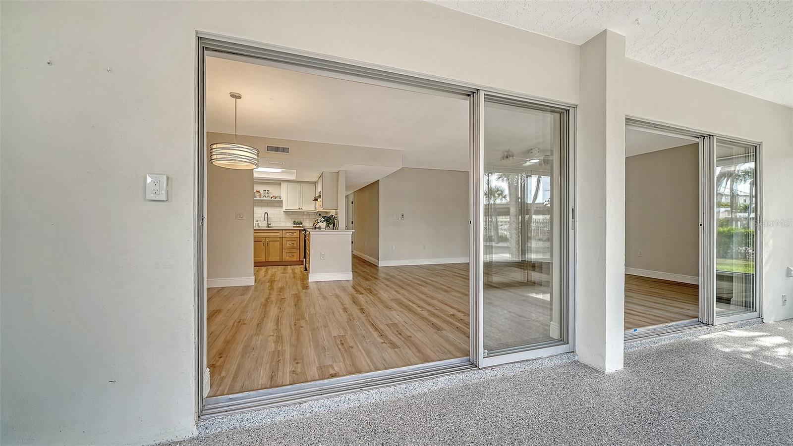 101 WHISPERING SANDS DR #107