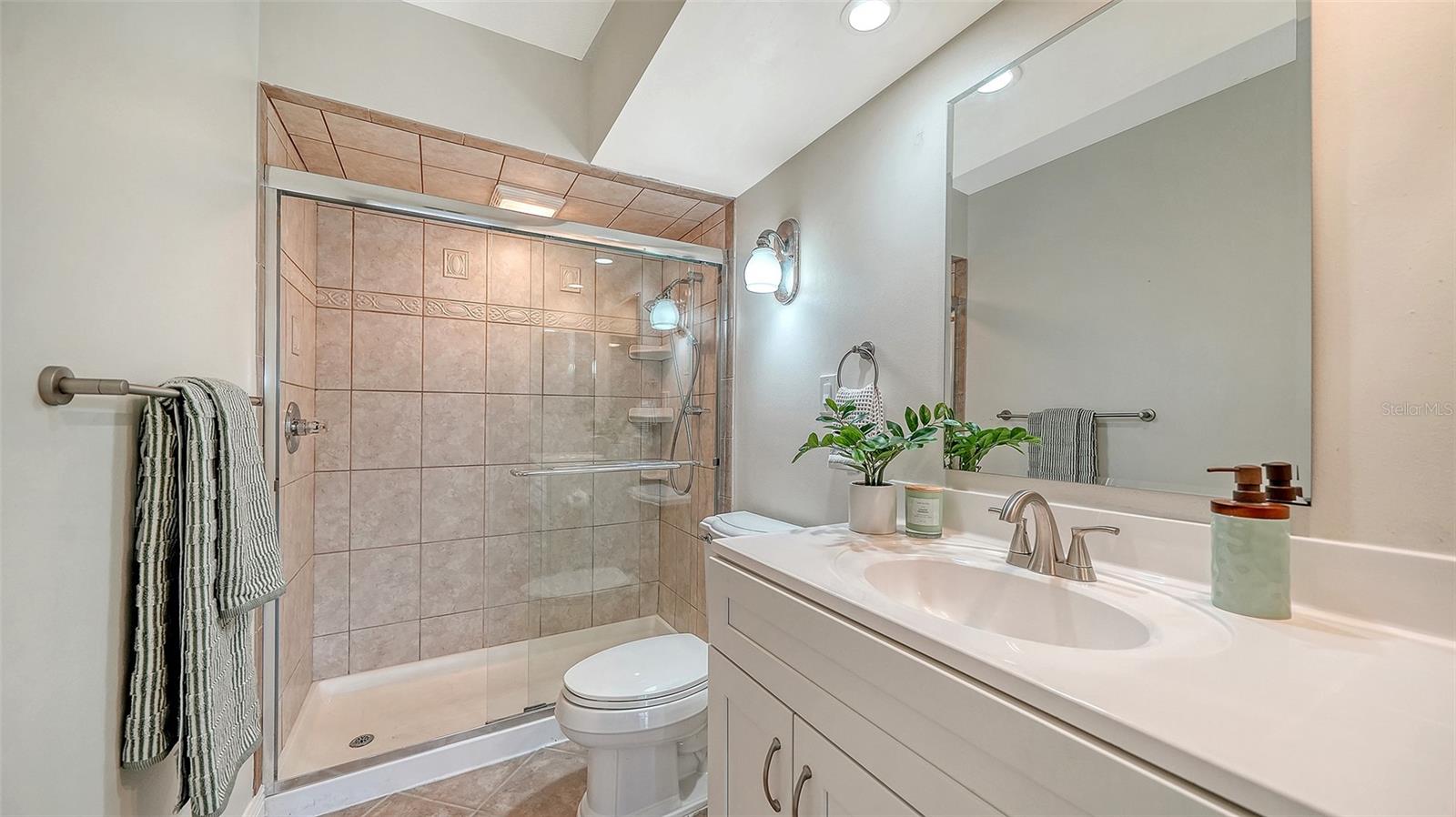 101 WHISPERING SANDS DR #107