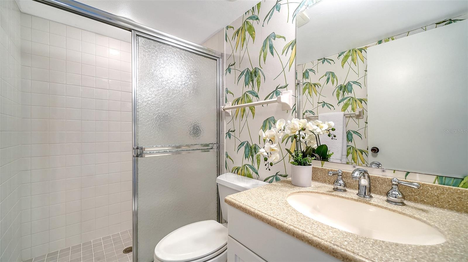 20 WHISPERING SANDS DR #1201