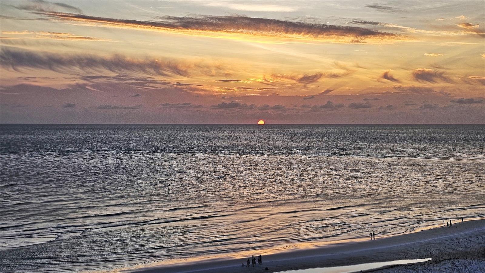 20 WHISPERING SANDS DR #1201