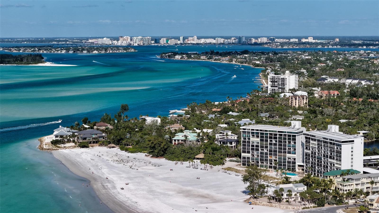 19 WHISPERING SANDS DR ##204