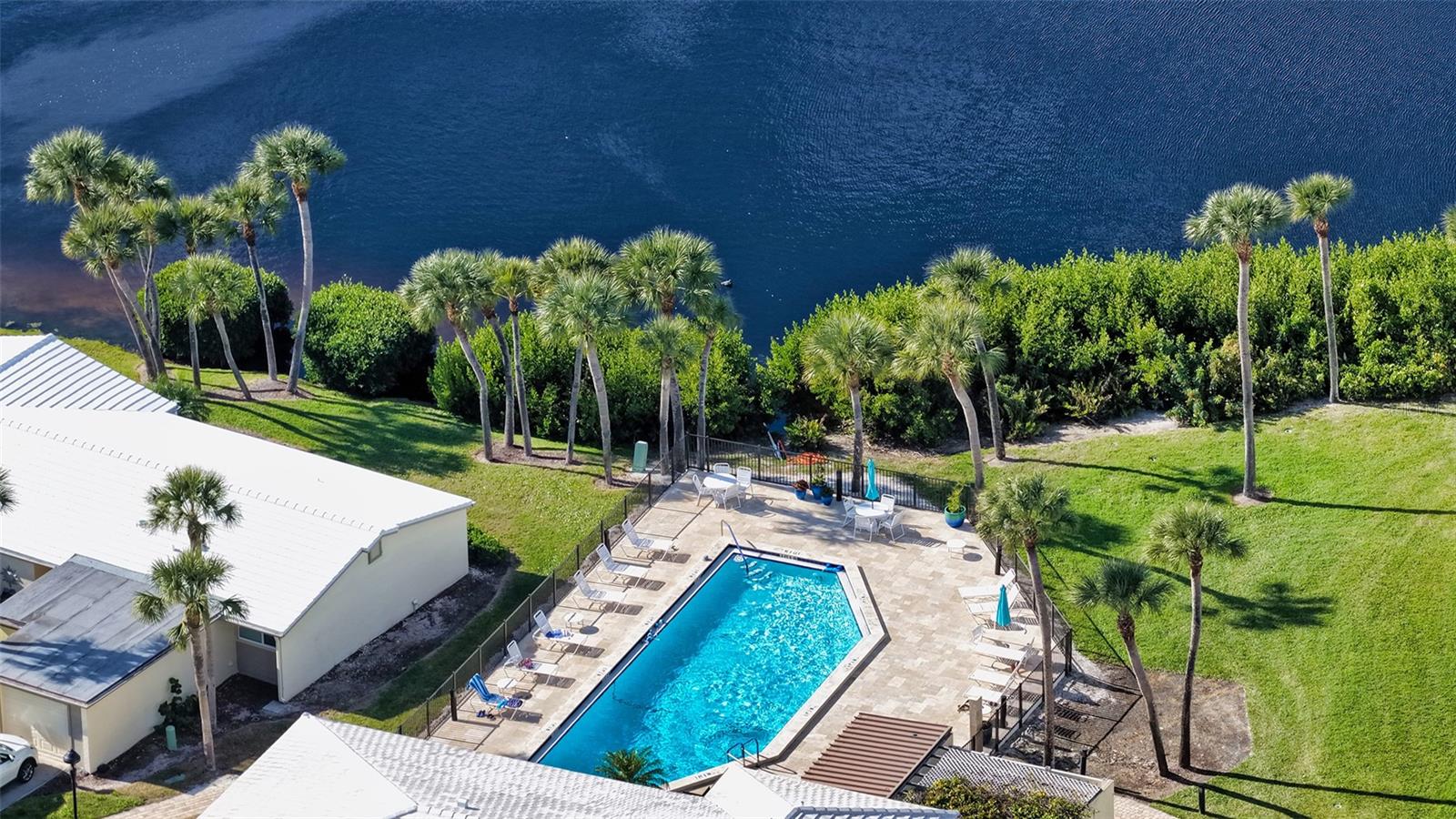 199 WHISPERING SANDS DR #204